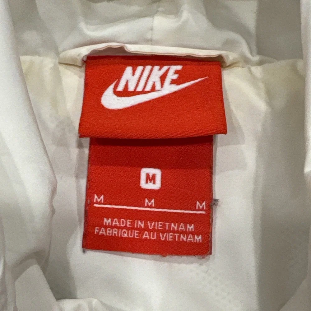 Nike Full Zip‎ Windrunner Hooded Windbreaker Jacket - Sail Off White Medium #576